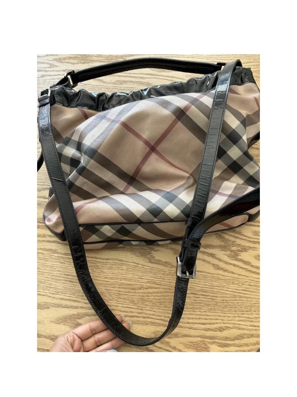 Burberry Nova Check Crossbody - Picture 5 of 9
